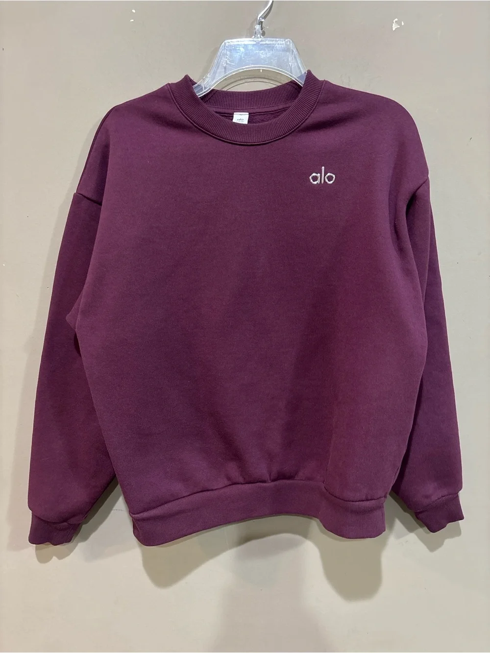 Alo Yoga Accolade Crewneck Sweatshirt Burgundy Size Small - Picture 2 of 7